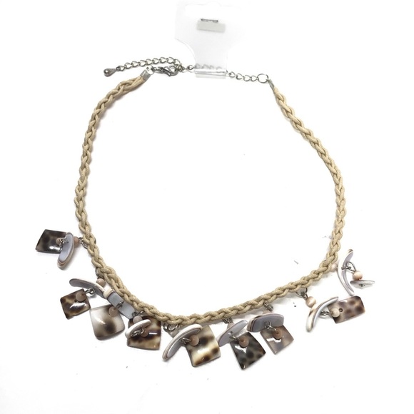 Boho Leopard Cowrie Shell Braided Rope Necklace - Picture 3 of 5